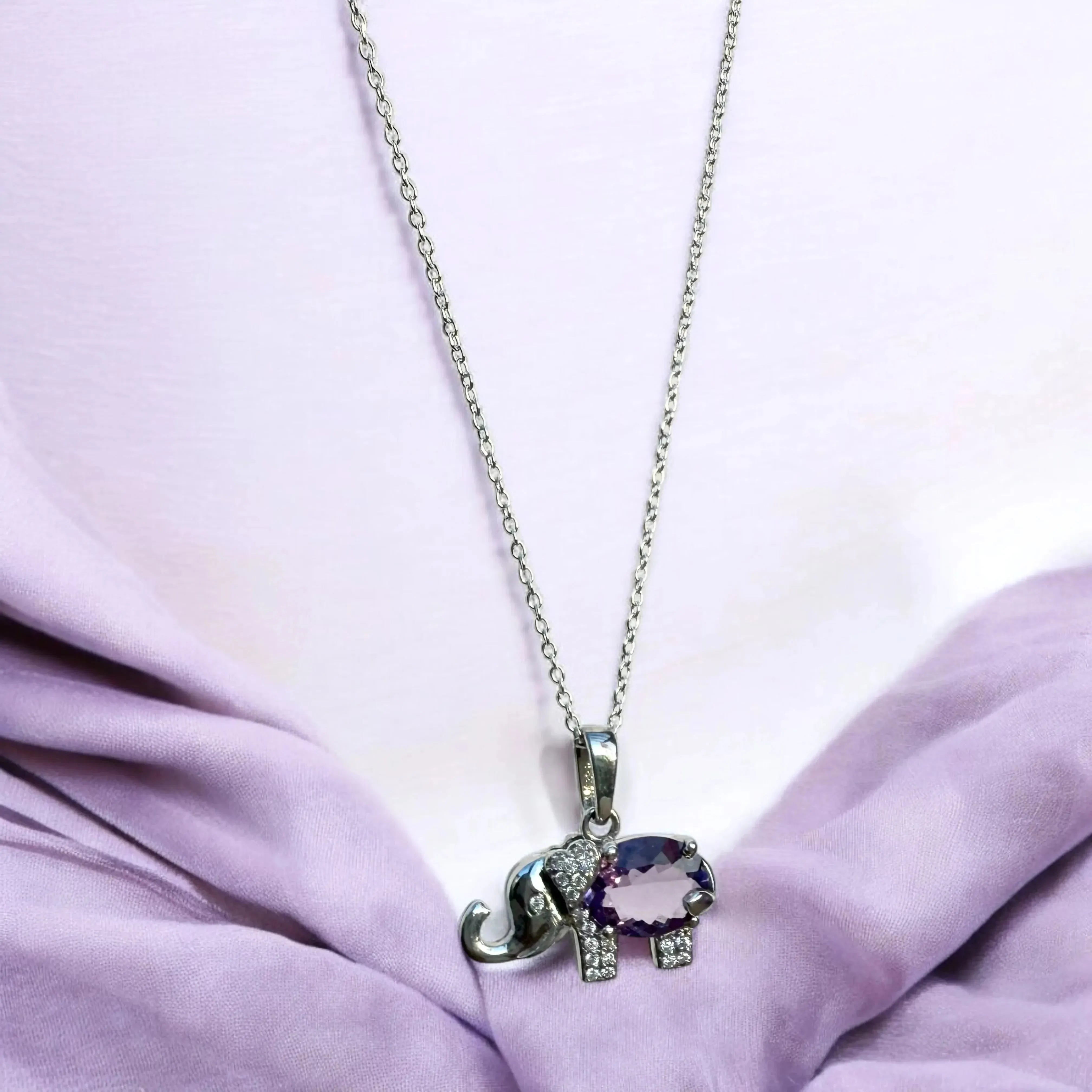 Gaj Gamini Amethyst Pendant - LA TATVA