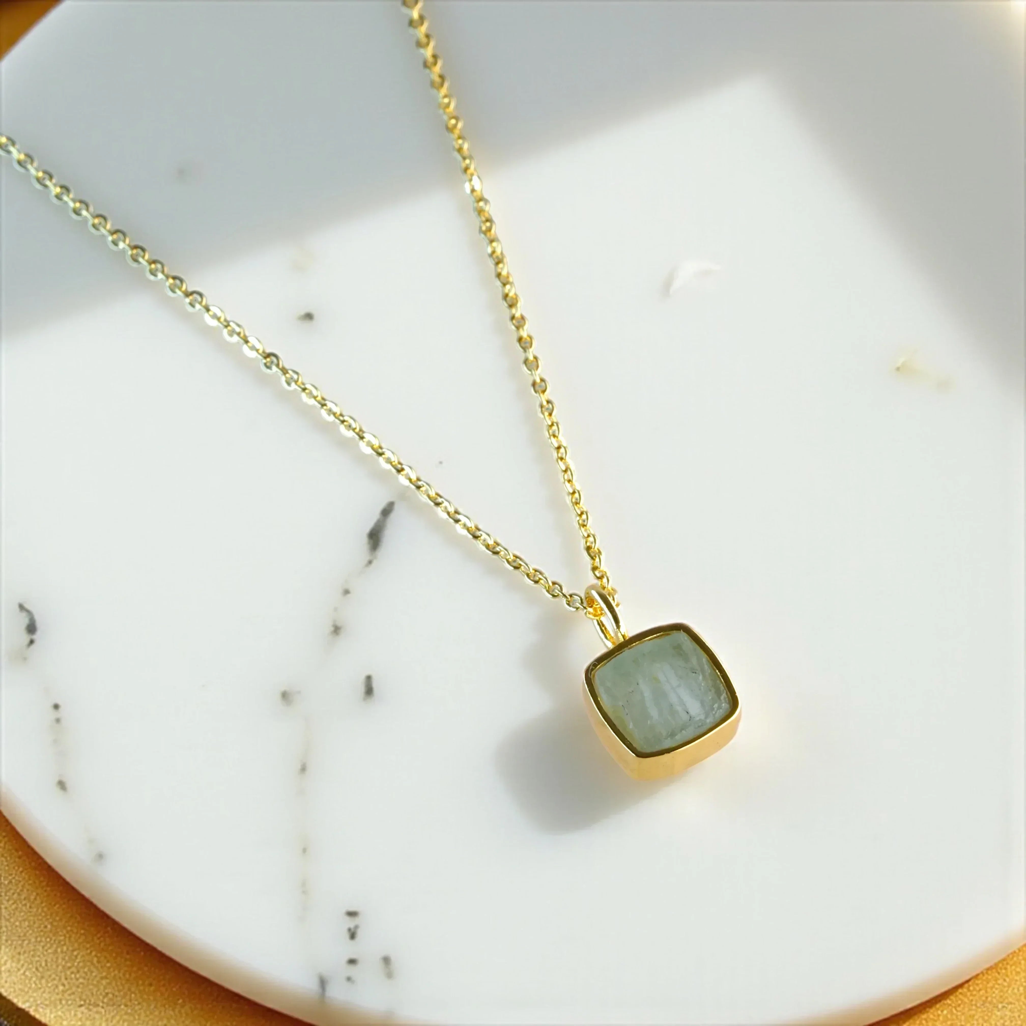 Aquamarine Pendant – March Birthstone Pendant - LA TATVA