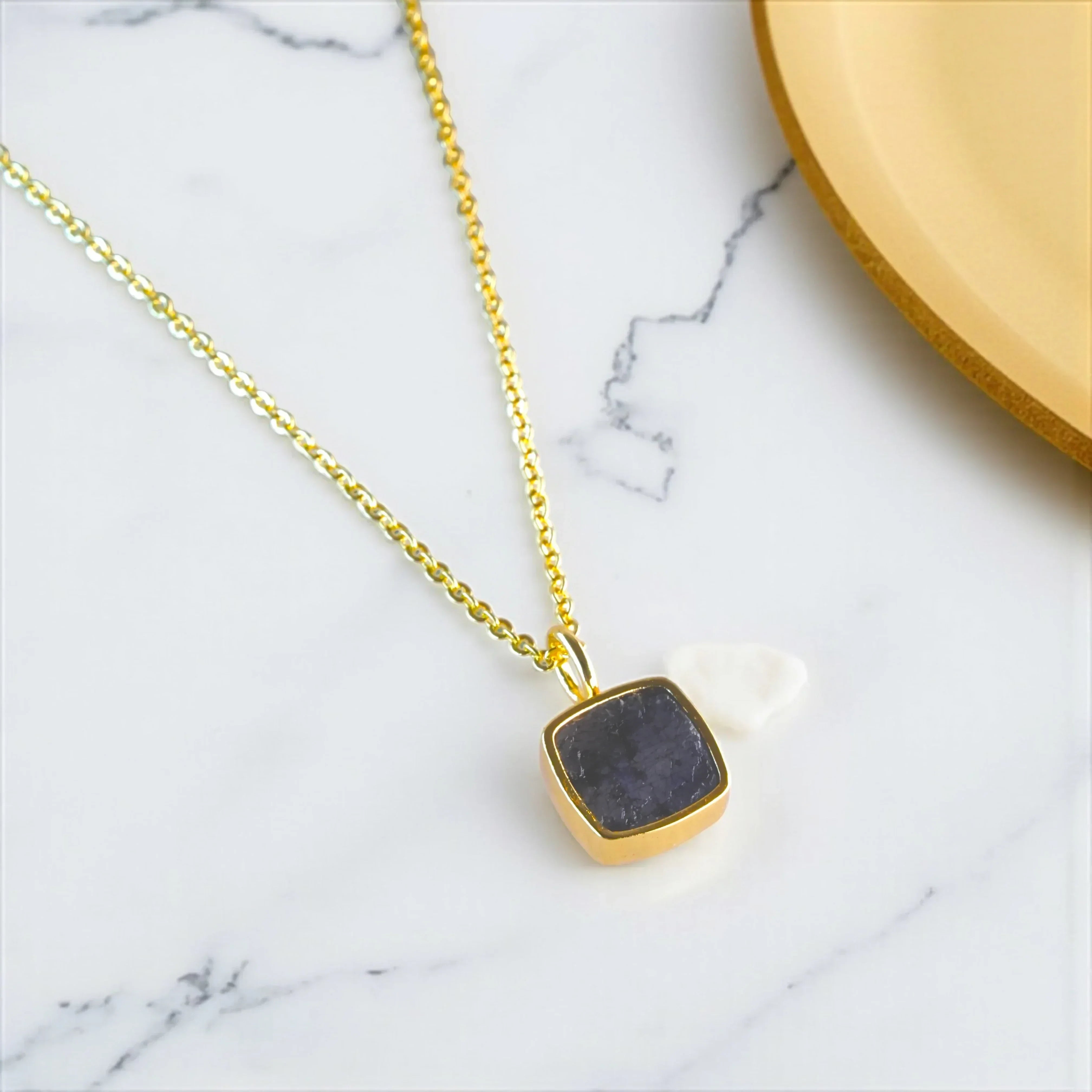 Blue Sapphire Pendant – September Birthstone - LA TATVA