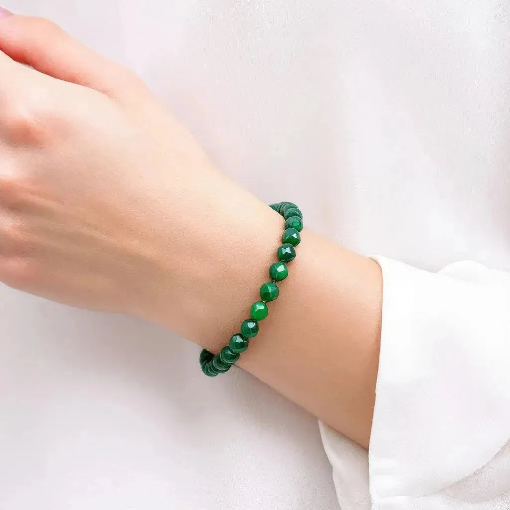 Green Jade Bracelet – Embrace Harmony & Prosperity - LA TATVA