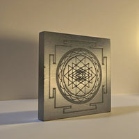 Karungali (Ebony) Plate | Space Cleansing & Energetic Protection