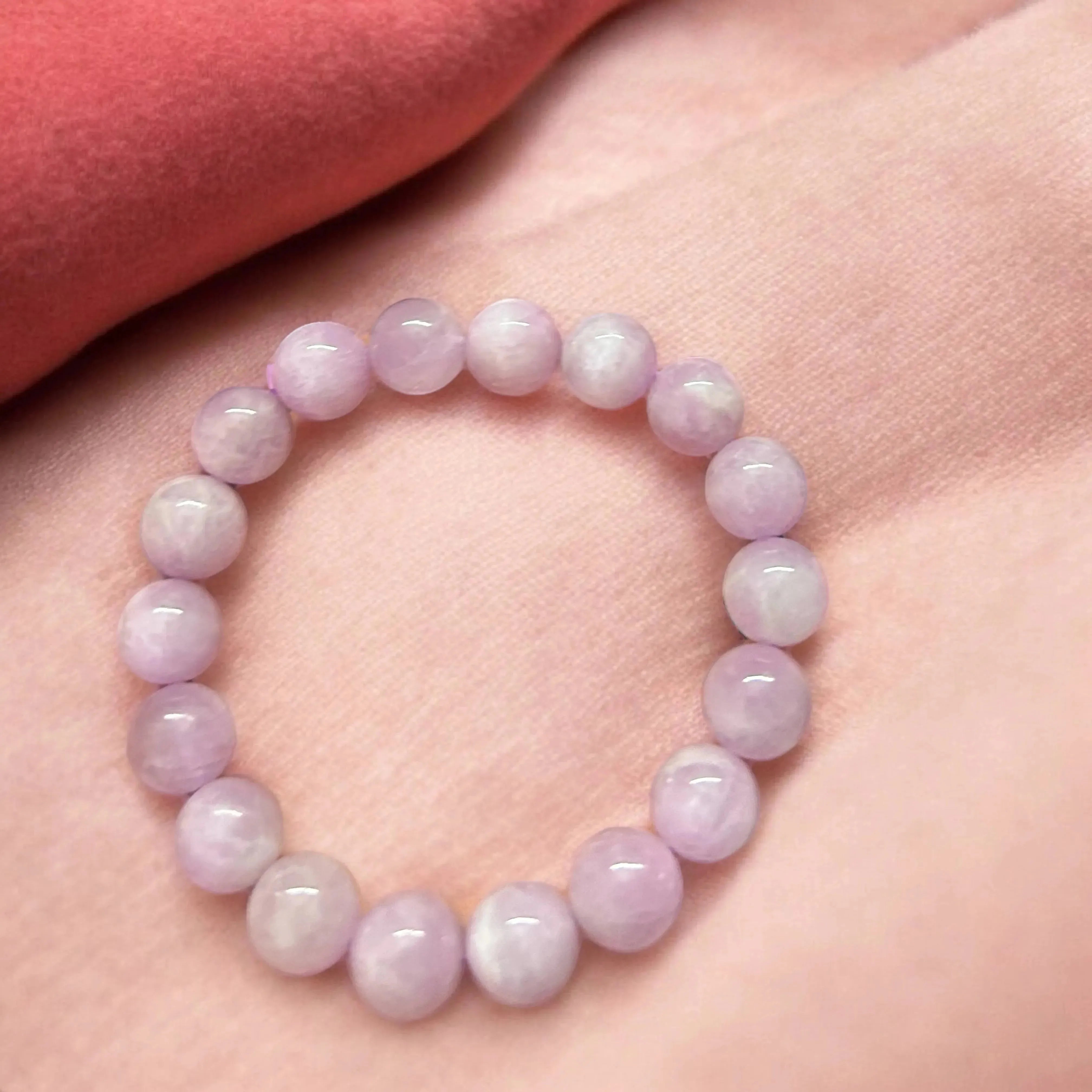 Kunzite Bracelet – A Stone of Love & Tranquility - LA TATVA