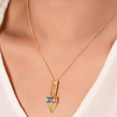 Labradorite Arrow Pendant - The Attractor - LA TATVA
