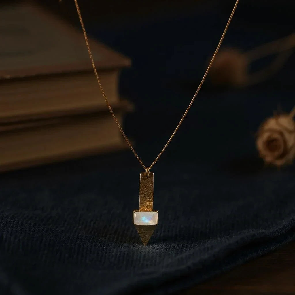 Moonstone Arrow Pendant - LA TATVA