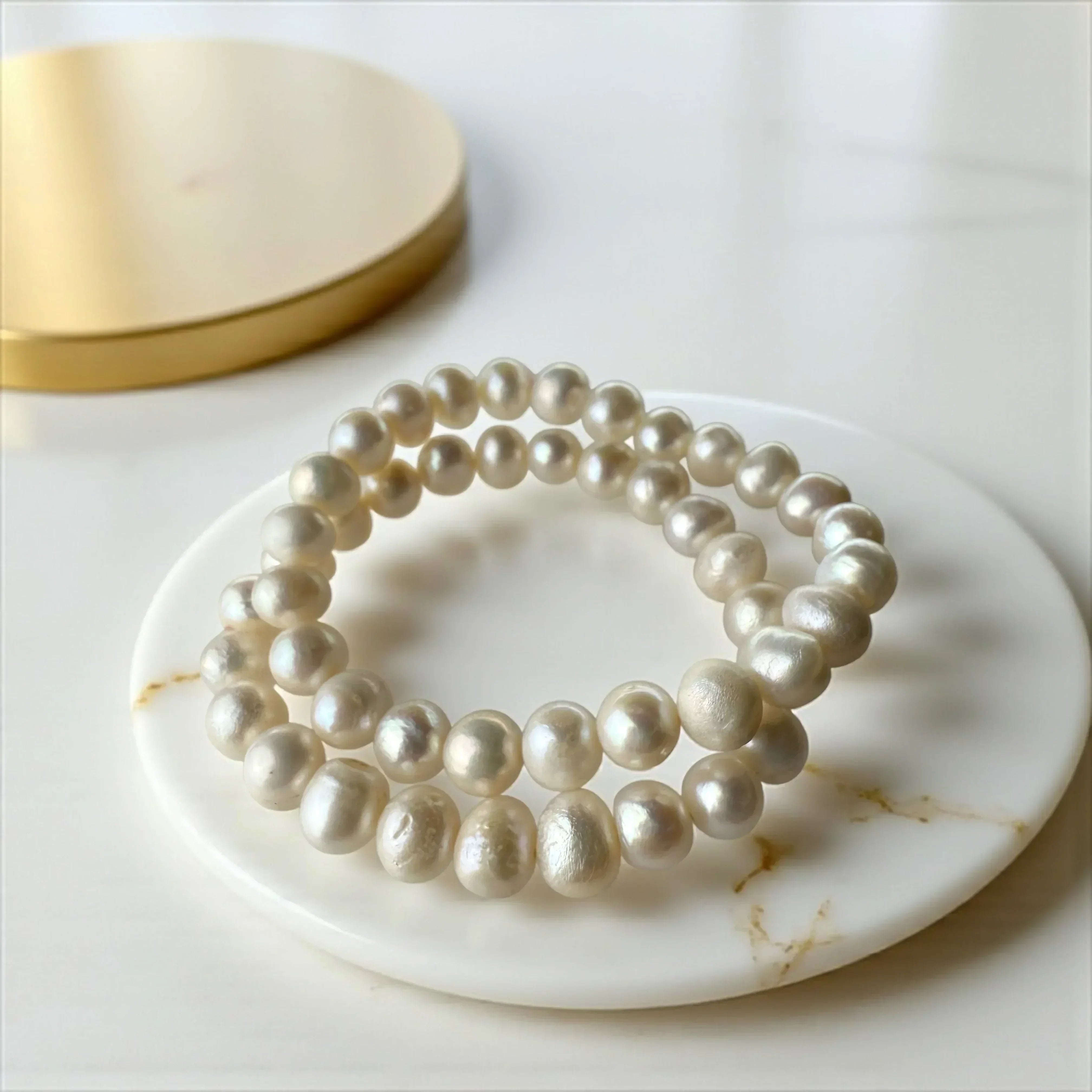 Pearl Wisdom – Pearl Bracelet + Amethyst Silver Tiara Ring