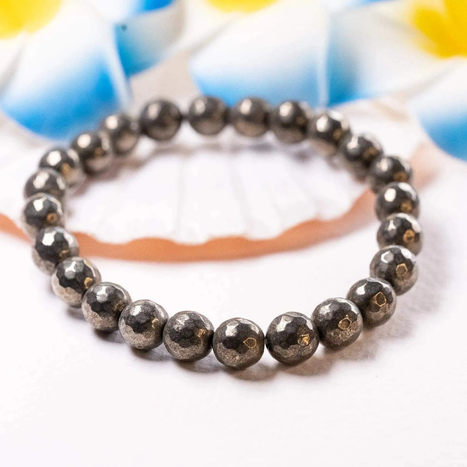Money Magnet - Raw Pyrite Elegant Diamond - LA TATVA